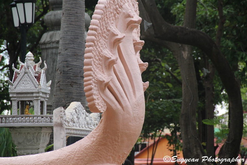 Wat Phnom (14).jpg