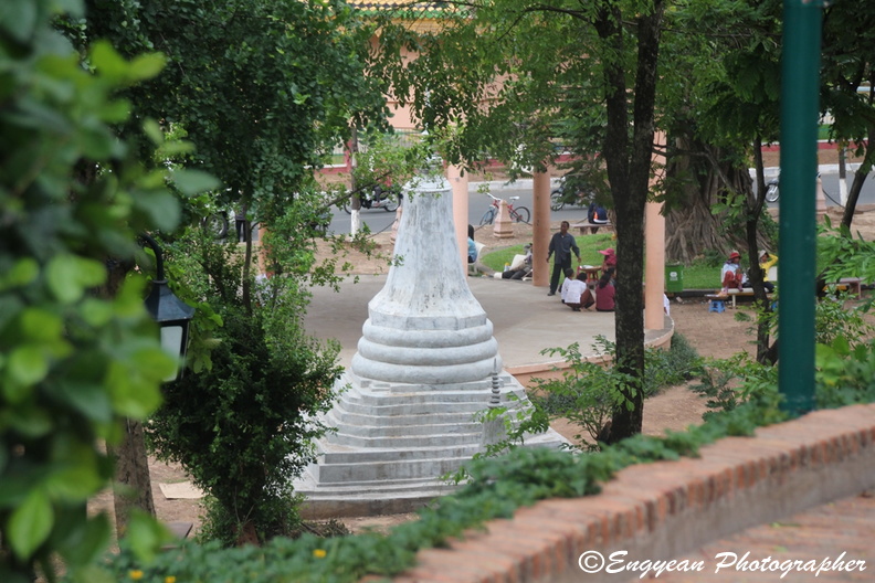 Wat Phnom (34).jpg