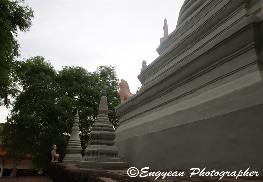 Wat Phnom (85)