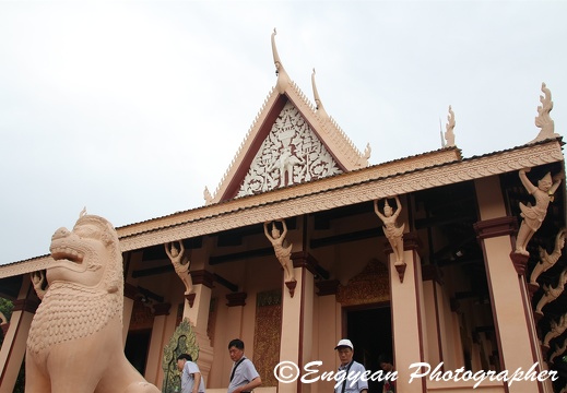 Wat Phnom (92)