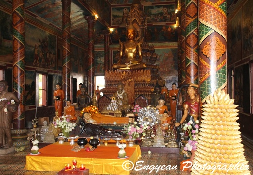 Wat Phnom (96)