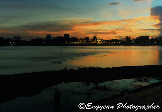 Sunset At Chroy Changva (8120)